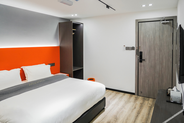 Bedroom 4, PALY HOTEL, Semporna