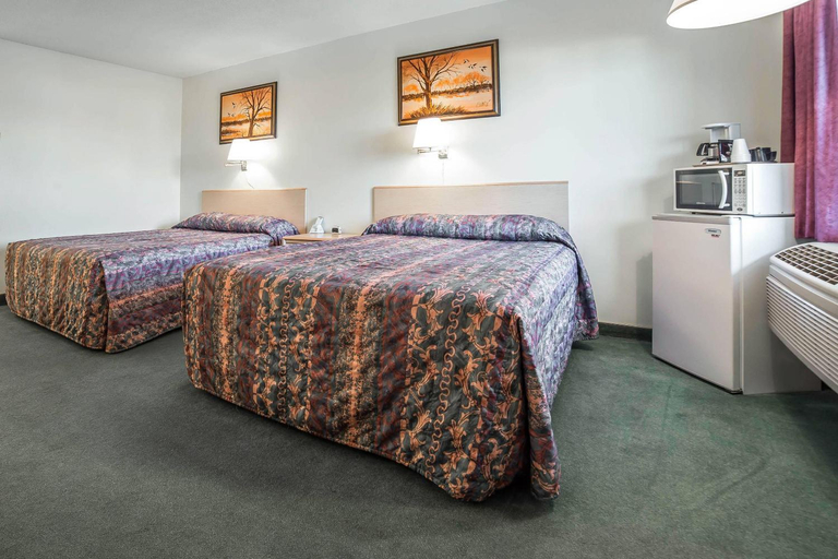 Bedroom 3, Rodeway Inn Boardman - Hermiston, Morrow