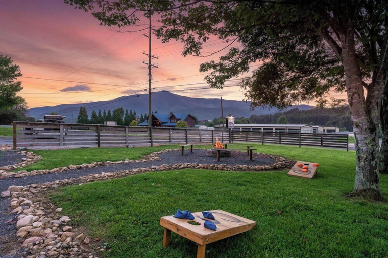 Others 5, Wild Mountain Lodge, Sevier