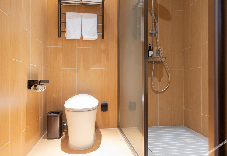 Bathroom 3, Ji Hotel Taiyuan Hongdenglong Stadium, Taiyuan
