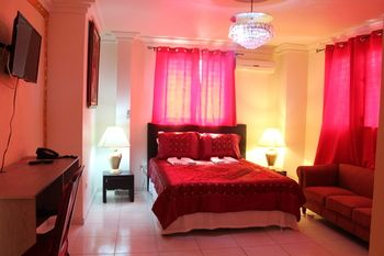 Others 5, Hotel Luxe Confort, Port-au-Prince