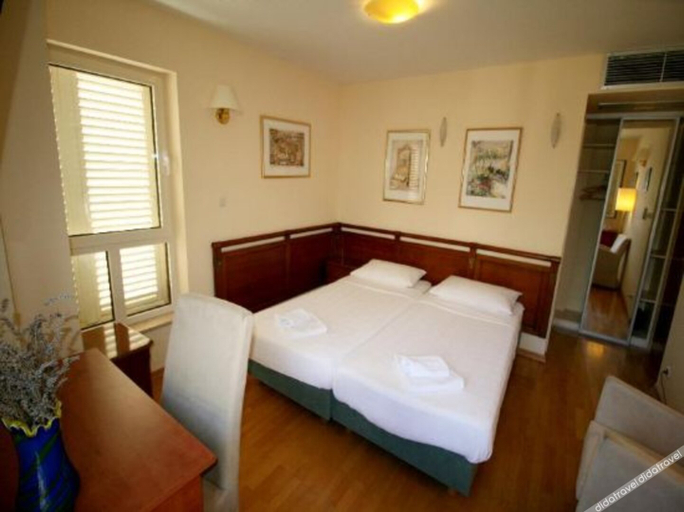 Bedroom 3, Apartel Park Osejava, Makarska