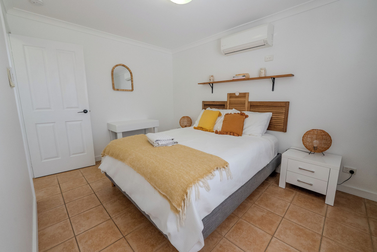 Room 3, The Whitehouse Denham, Shark Bay