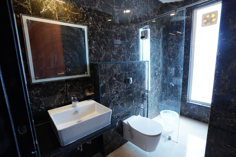 Bathroom 3, HOTEL PSK INN A BOUTIQUE , Chandauli