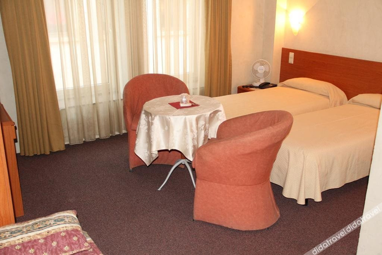 Others 3, Auberge Gaglioti, Luxembourg