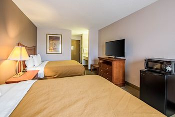 Others 4, Rodeway Inn, Huntington