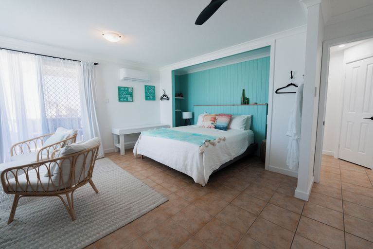 Room 2, The Whitehouse Denham, Shark Bay
