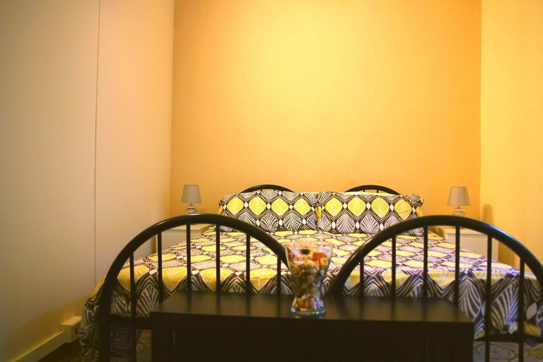 Bedroom 4, Cortile Stesicoro B&B, Catania