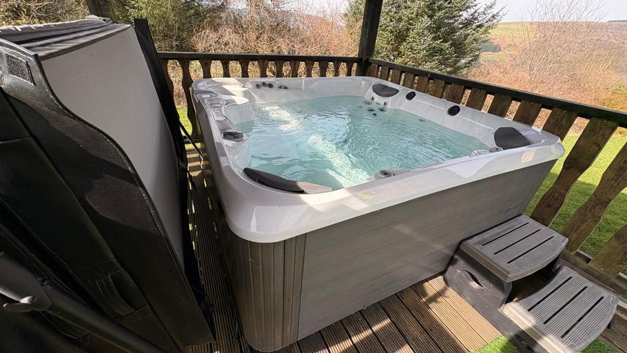 Sport & Beauty 3, Bryn Bettws Log Cabins Ltd, Neath Port Talbot