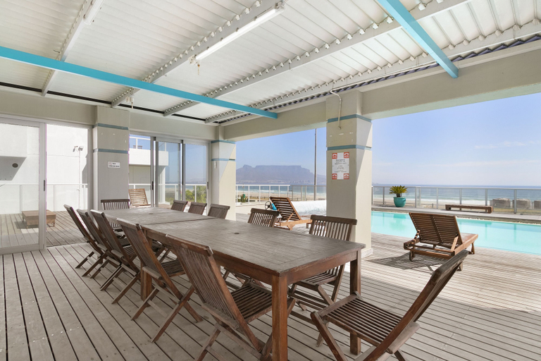 Food & Drinks, Sea Spray B404 by HostAgents, City of Cape Town
