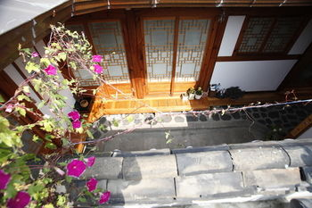 Others 3, Inwoo House, Jongno