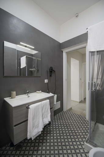 Bathroom 5, La Chambre, Napoli