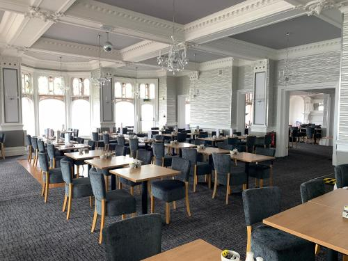 Others 4, Hotel De Paris, Norfolk