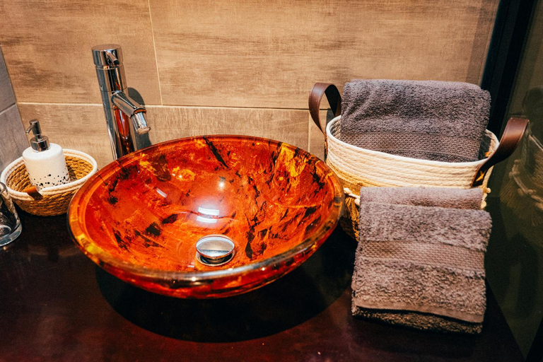 Bathroom 2, La Grange, Isère