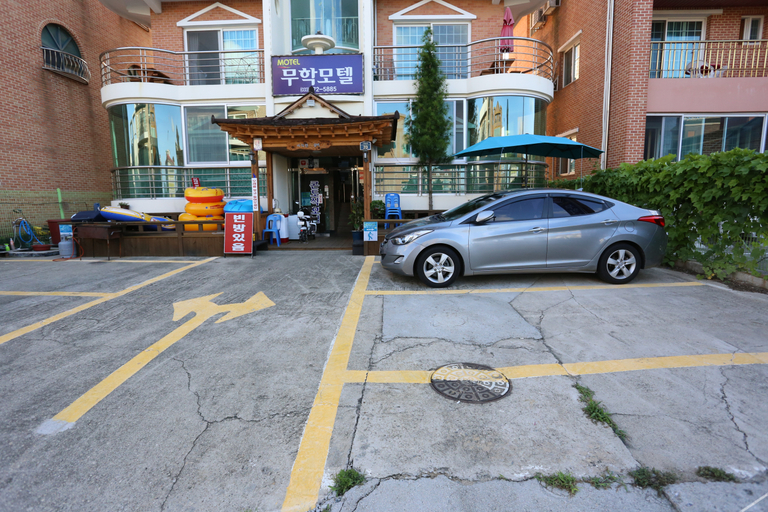 Exterior & Views 1, Yangyang Muhak Motel, Yangyang