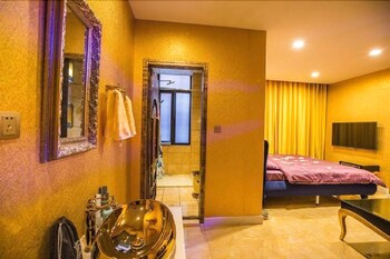 Others 2, Crosme Theme Hotel, Dalian
