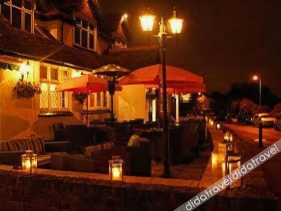 Others 4, The Union Inn, Windsor and Maidenhead