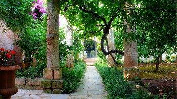 Others 2, Masseria Marzalossa, Brindisi