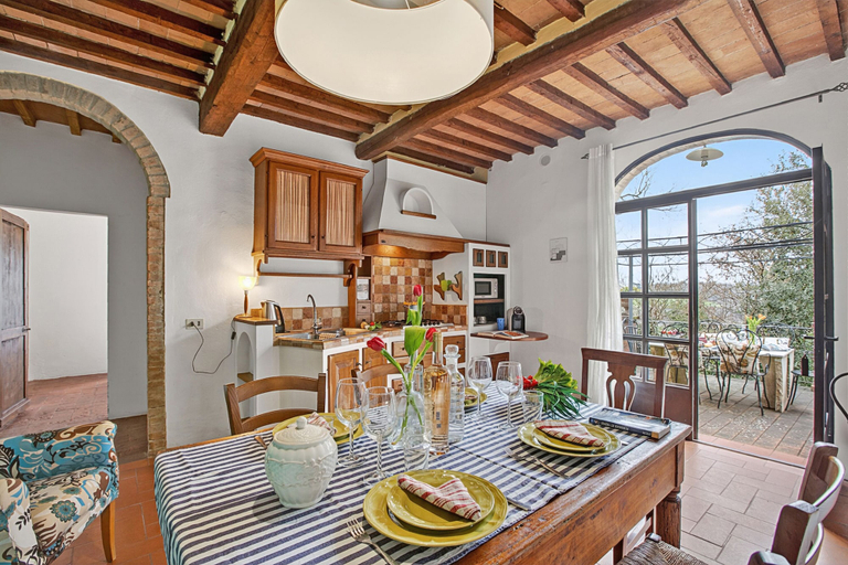 Dining room 5, Torre Rasa Agriturismo Apartments, Florence