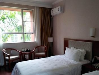Guestroom 4, Zhu Yuan Hotel, Guangzhou