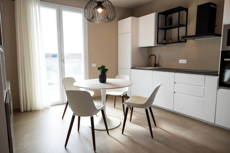 Dining 4, Brezza Apartments, Palermo