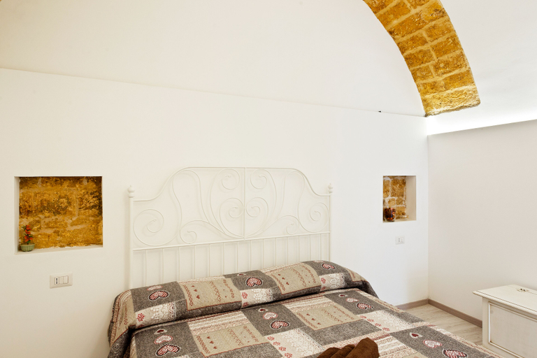 Bedroom 3, San Nicola Casa Clemente Apartment, Bari