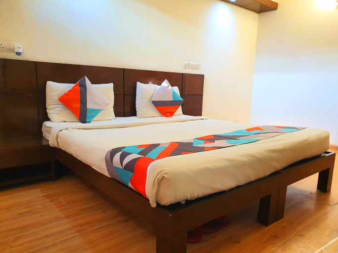 Bedroom 2, Merriment Alpha Hotel@Noida, Gautam Buddha Nagar