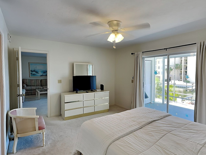 Bedroom 3, Royal Pelican 173 by Distinctive Beach Rentals, Lee