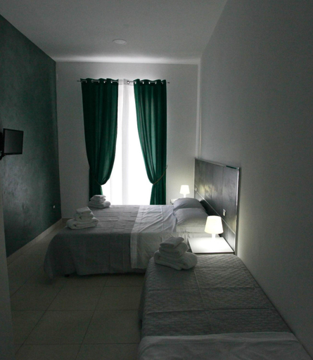 Bedroom 3, B&B Napolì2, Napoli