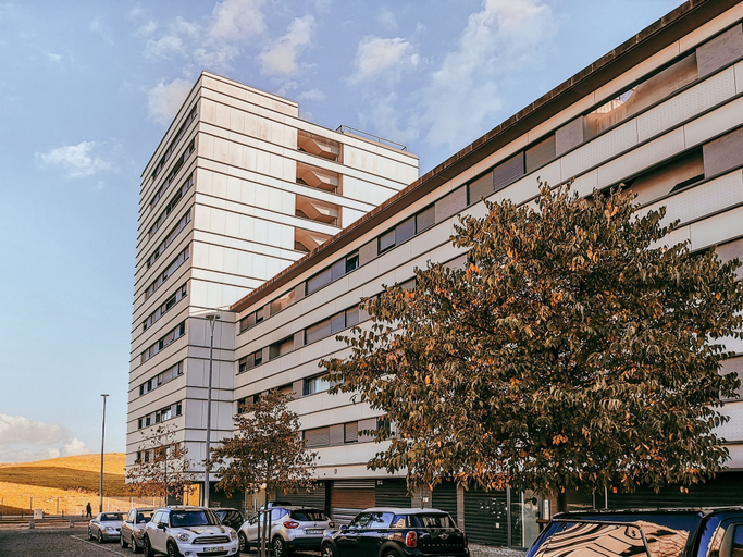 Room 3, Bridge View With Balcony By Gt House, Loures