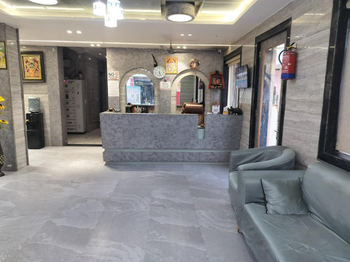 Public Area 3, Shri Balaji Dham Hotel, Mathura