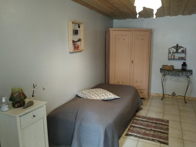 Bedroom 2, Che'Val d'Amour, Jura