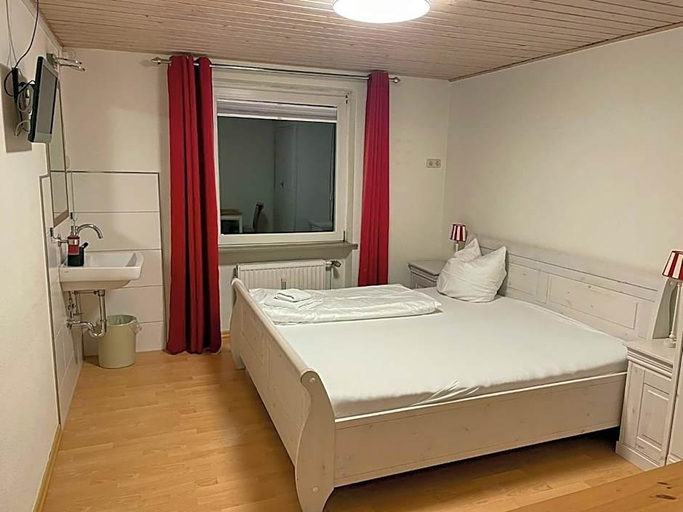 Bedroom 5, Nobis Krug, Herzogtum Lauenburg