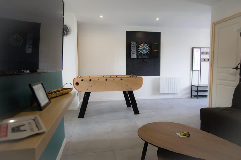 Room 5, Player 3 Wifi Jeux Parking Lave Linge 6 Pers, Pas-de-Calais