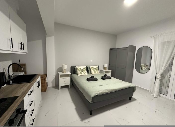 Room 4, Loutra Suites Spring Breeze Studio, Peloponnese