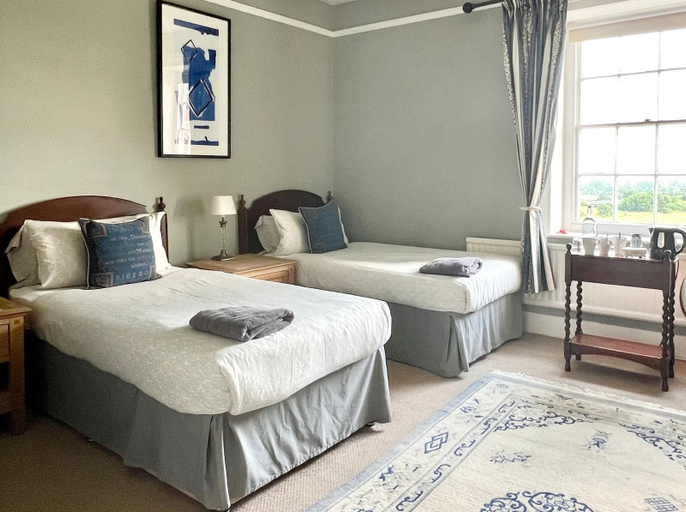 Bedroom 3, Colthrop Manor, West Berkshire