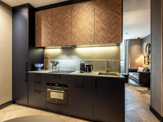 3, Spacious Apartment Retreat, Delft