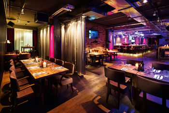 Others 3, Hotel PULSE8, Praha 7