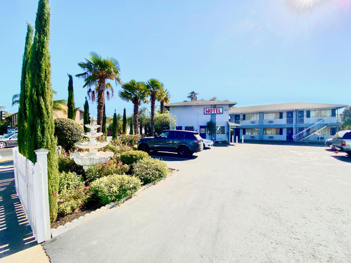 Public Area, Valley Motel, Contra Costa