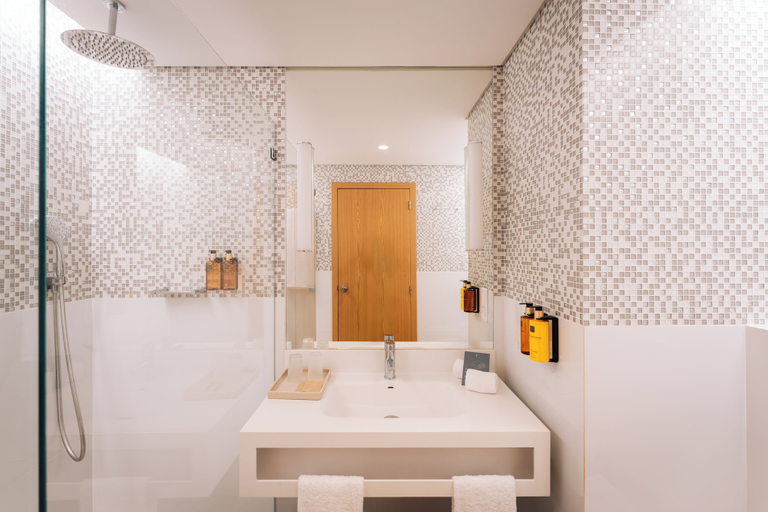 Bathroom 5, Falésia Hotel - Adults Only, Albufeira