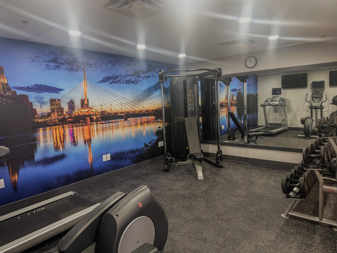 Fitness center 3, Clarion Pointe Winnipeg – St. Vital District, Division No. 11