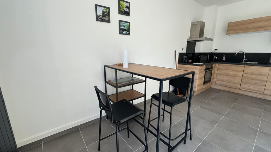 Room 4, Le Rietz 3 T2 Proche Gare et Parc, Pas-de-Calais