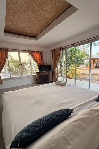 Bedroom 4, At-Pran Sunrise Beach Resort, K. Sam Roi Yot