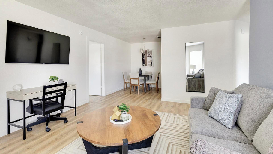 Living area 5, Landing Apartments Near CVC, Dallas