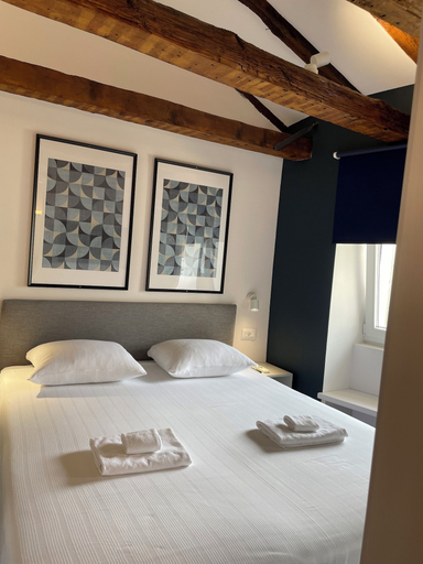 Bedroom 2, Old Town Inn, Rijeka