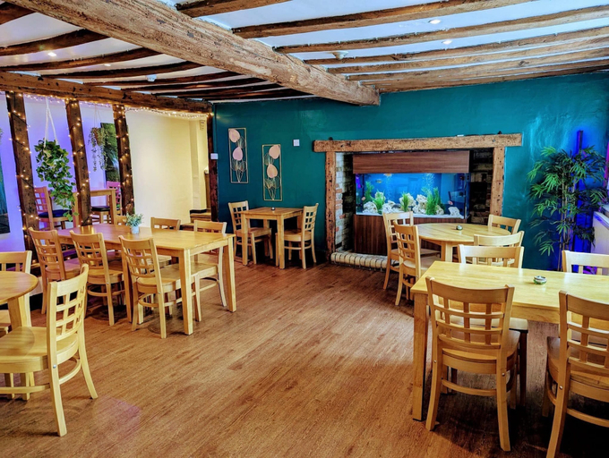 Food & Drinks 5, The Bell Hotel, Suffolk