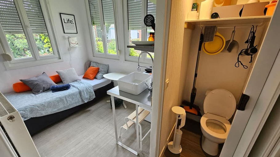 Room 3, Les Glycines - Studio 9m2 Cosy et Reposant 1p, Pas-de-Calais