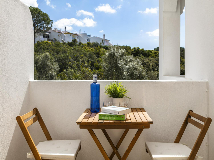 Balcony/terrace 4, Family-Friendly Apartment in Carvoeiro, Lagoa