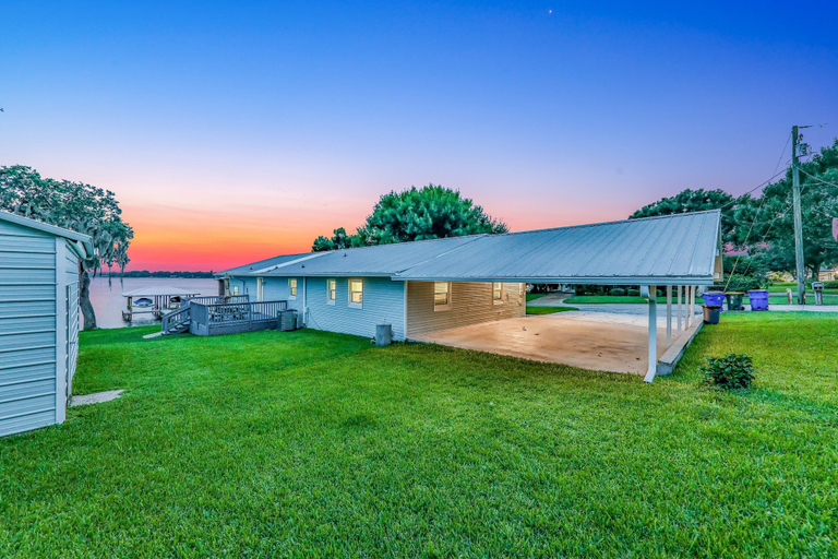 Exterior 3, Dog-friendly Lakefront Home With Fast Wifi, Central AC, Patio, & Game Room, Highlands