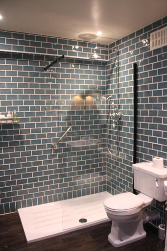 Bathroom 3, Castle Hotel, Somerset